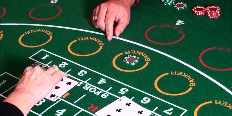 Hướng dẫn cách tính điểm trong Baccarat chi tiết